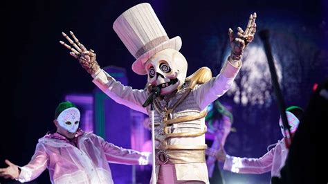 the masked singer the skeleton gets buried see who