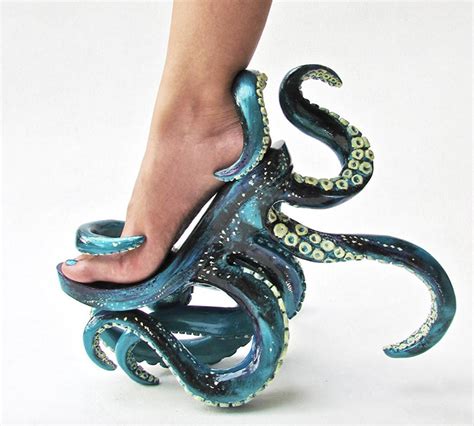 15 Weird Shoes That Will Make You Question Society S Sanity