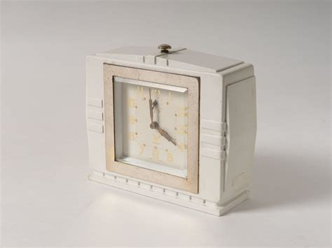 elektrisch uurwerk van het merk blangy industriemuseum