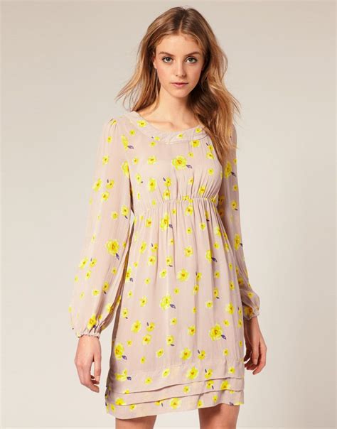yellow flowers  images dresses fashion yellow flower dress