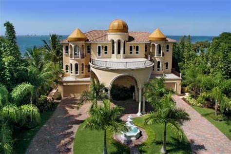 luxurious homes expensive luxury homes  sale