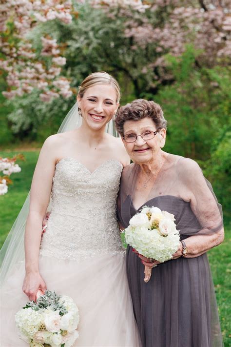 this gorgeous 89 year old grandma stole the show as a bridesmaid