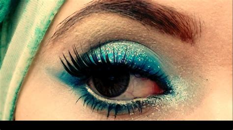 blue eyeliner  blue eyes makeup   minutes tutorial youtube