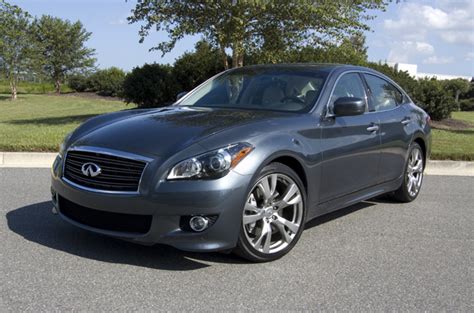 infiniti ms review test drive automotive addicts