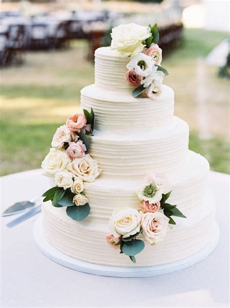 beautiful wedding cakes to inspire you for an