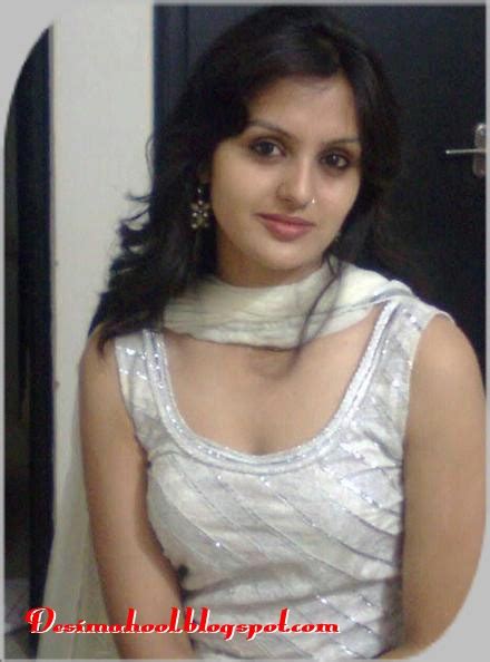 pakistan college girls showing indian boobs pictures hot naked girls new 2015