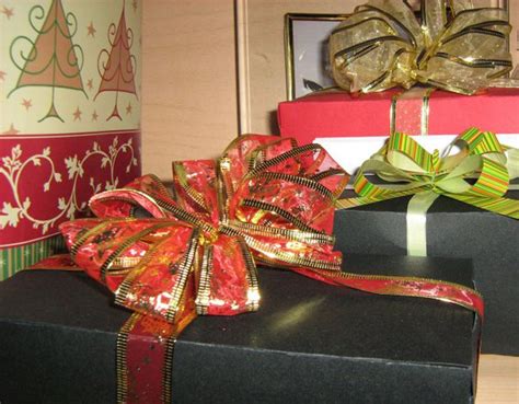 christmas presents  photo  freeimages