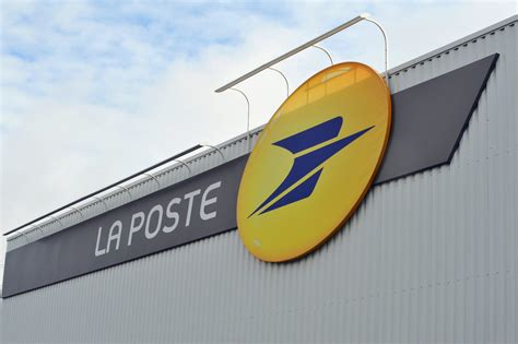 la poste  sgs vont faire passer le code de la route la croix