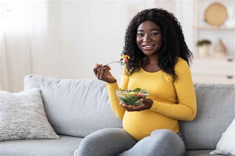 Best Pregnancy Snacks And Reasons Why Its Essential