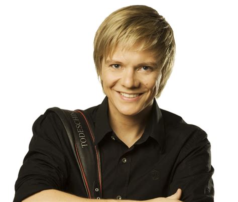 michel telo canta hoje na expogrande  entrada franca acrissul