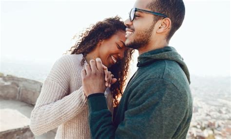 The Real Reason You Re Afraid Of Intimacy And How To Fix It