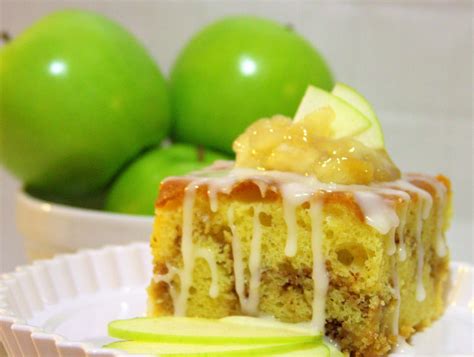 honey bun apple cake dessert recipes honey buns desserts