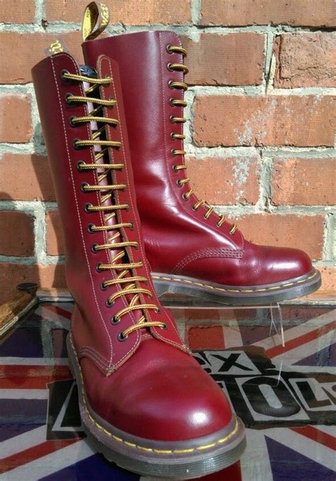 pin  dr martens