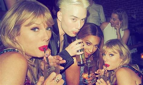 Taylor Swift Says Cheers To All Those Hilarious Drunk Taylor Memes