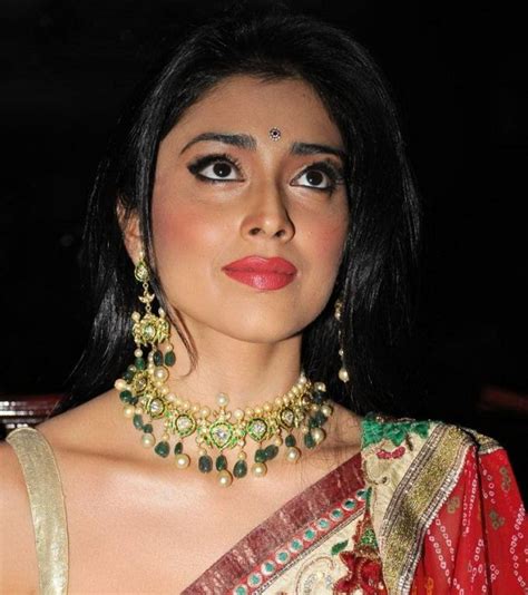 south india spicy actress shriya latest saree hot pics exclusive without water mark beautiful