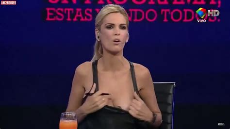 Naked Viviana Canosa In Zapping