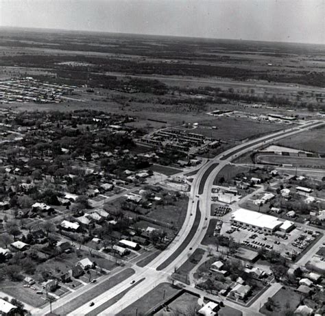 aerial pictures  city  ardmore  surrounding land  march