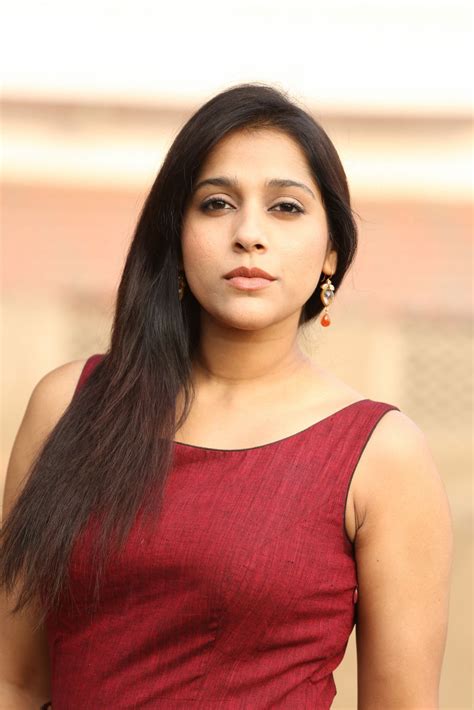 Rashmi Gautam Sizzles In Her Brand New Outfit Movie Business