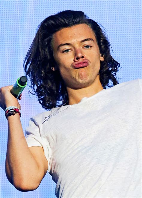 Cute Funny Lips Harry Styles Image 3381526 By Saaabrina On