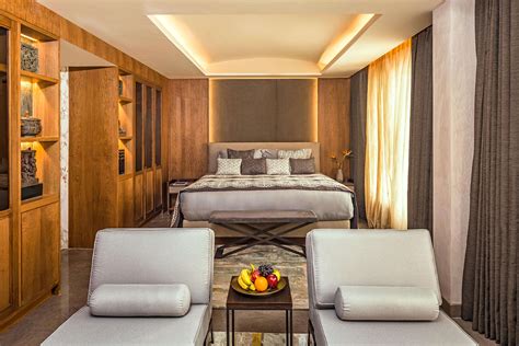 luxury rooms  signature suites  park chennai
