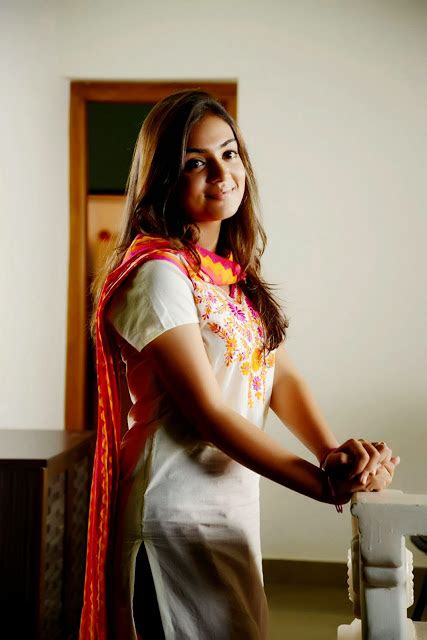 nazriya nazim hd wallpapers pictures photos images free