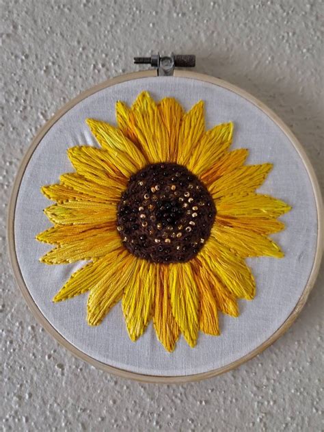 sunflower embroidery hoop   embroidery patterns vintage simple
