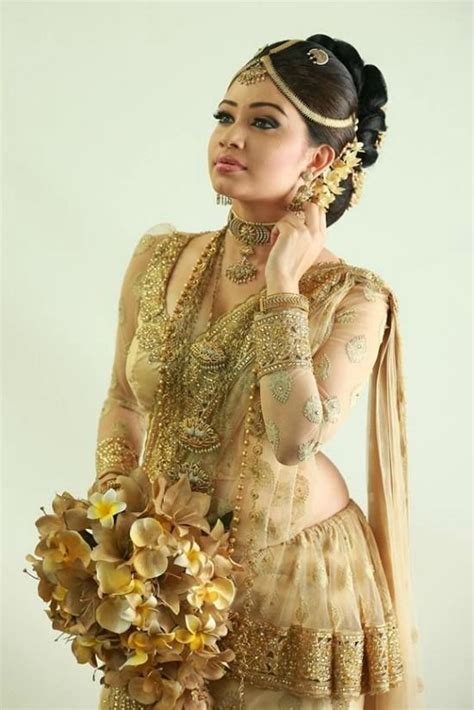 Gorgeous Pics Of Sri Lankan Wedding Saree Blouse Designs Fashionshala
