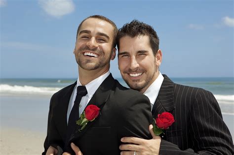 9 Steps For Brining Your Same Sex Fiance To The United States
