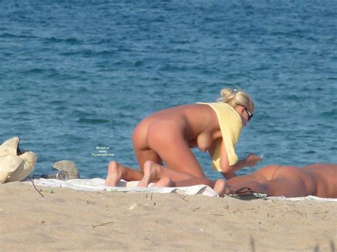 hanging tits voyeured on the beach december 2011 voyeur web hall of fame