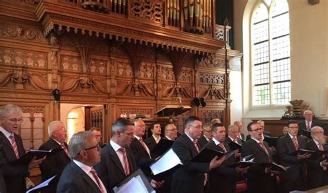 urker mannenkoor eneas zingt  hervormde kerk nieuwer ter aa