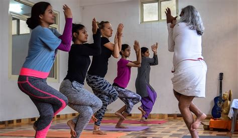 yoga class  rishikesh yoga class  india daily yoga class  rishikesh tapovan advance