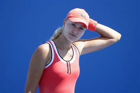 kristina mladenovic beauty and hot french tennis player pictures ~ allstorepics