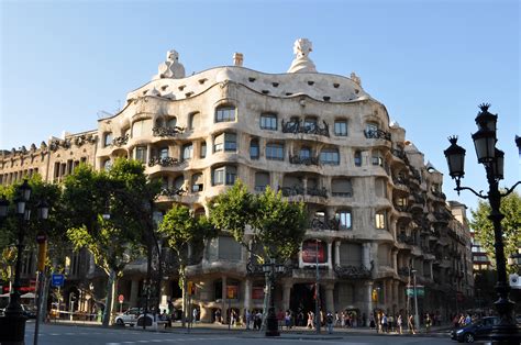 barcelona spain wallpapers  images wallpapers pictures