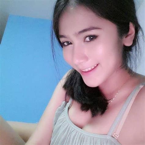 pin by dude asia on selfie by cute and sexy thai girls pinterest