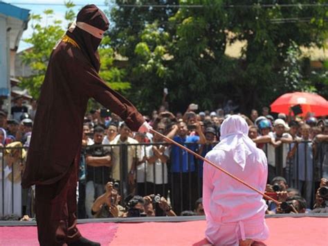 malaysian women caned under islamic law for lesbian sex daily monitor