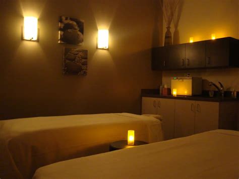 hand and stone massage and facial spa 17 reviews massage ballantyne