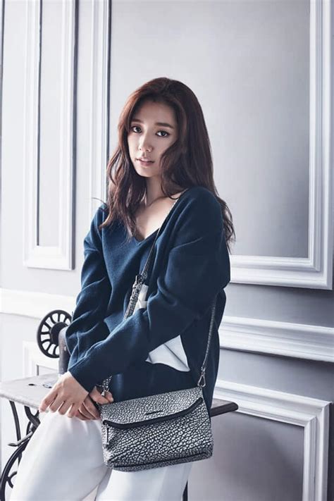 49 Hot Photos Of Park Shin Hye That Will Surely Stun Your