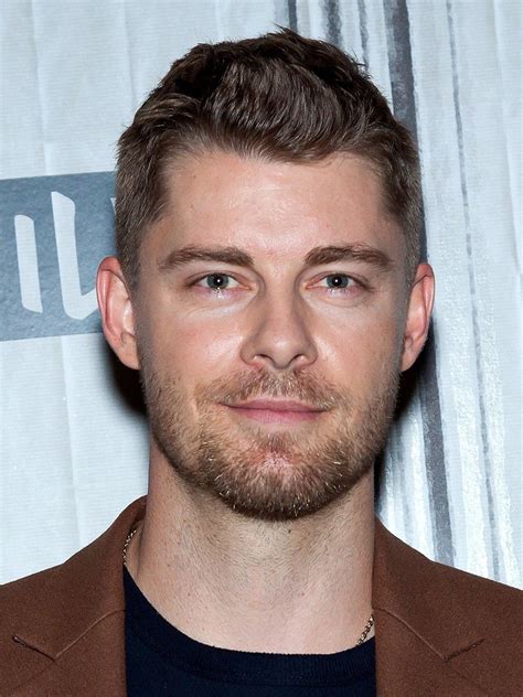 luke mitchell pictures rotten tomatoes