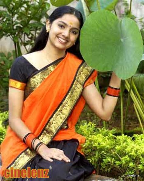 mallu hot cute actress samvrutha sunil ~ tamilogallery