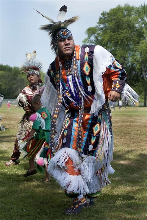 Chippewa Indians Share Heritage