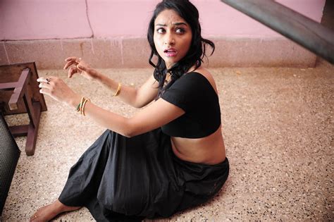 indian hot actress south indian actress hot and sexy in black saree