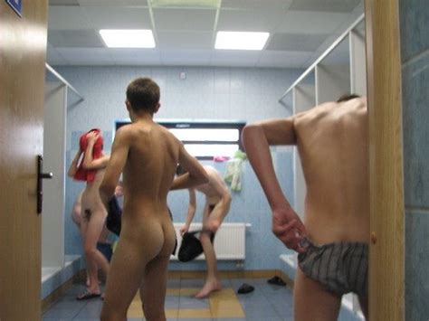 mixed shower rooms in college