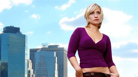 smallville actress allison mack facing arrest after reports of her using self help group to
