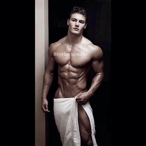 Jeff Seid Looks Like A God In This Pic