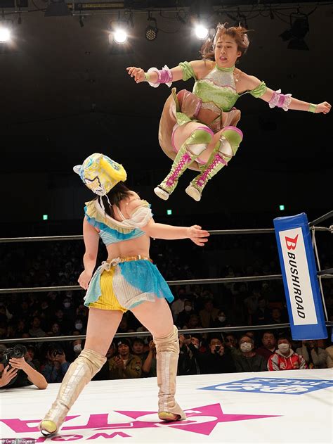 ref  girls   women japanese wrestling company show   moves  tokyo