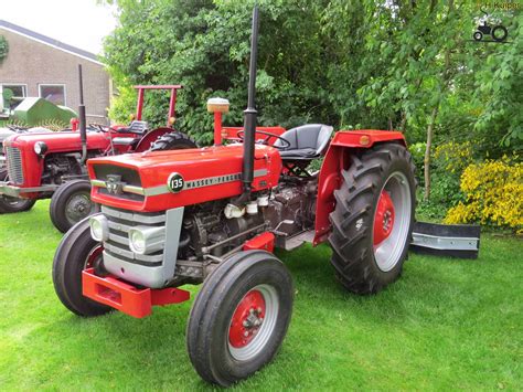 Massey Ferguson 135 United Kingdom Tractor Picture 915507