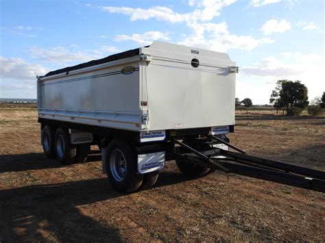 2019 Northstar Transport Equipment New 2019 North Star Tri Axle Tipping