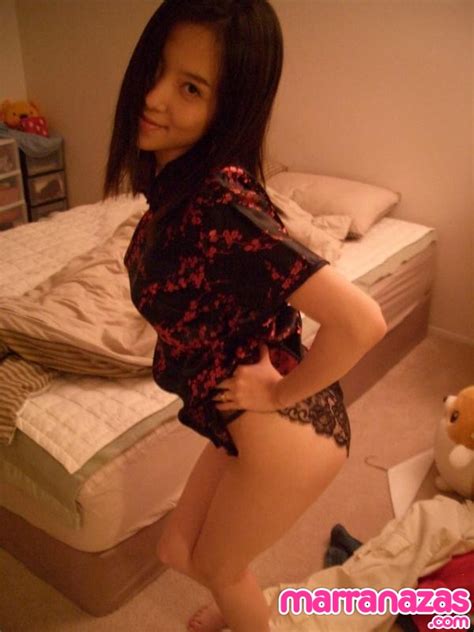 las asiáticas también tienen se hacen fotos caseras desnudas