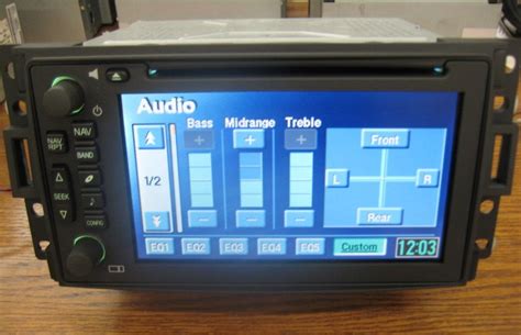 unlocked   hummer    navigation cd radio oem mint plug oem radios
