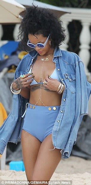Rihanna Is A Modern Pin Up In Large Bikini Bottoms On Boat